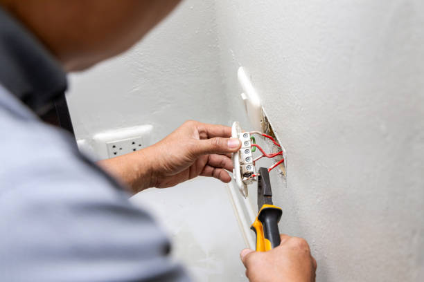 Best Affordable Emergency Electrician  in Green Valley, MD